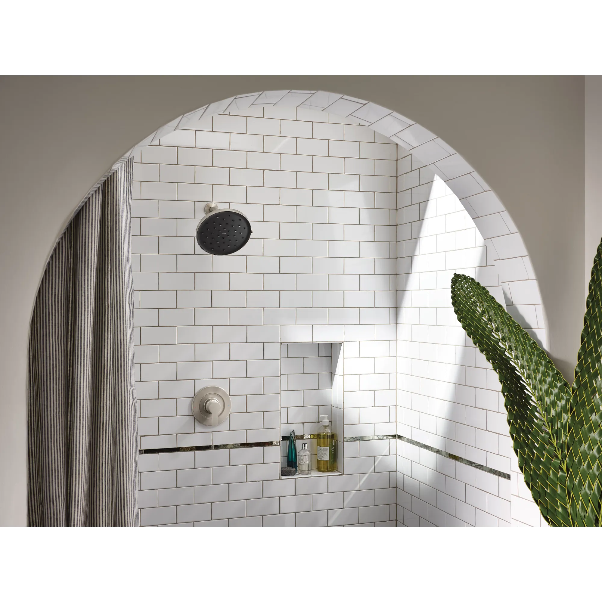 Verso Infinite 9 Diameter Spray Head Rainshower - Image 7