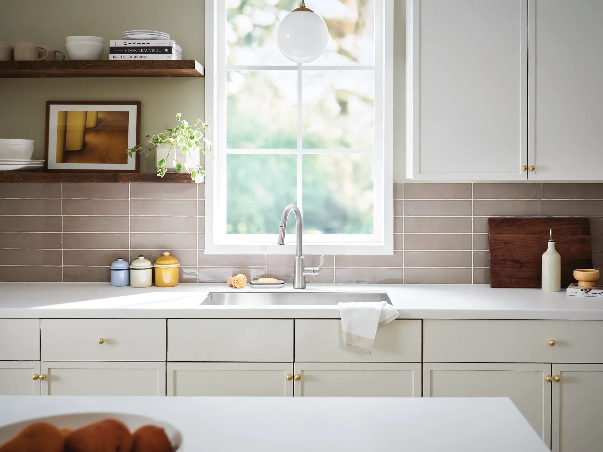 Ash Spot resist stainless one-handle high arc pulldown kitchen faucet - Image 4
