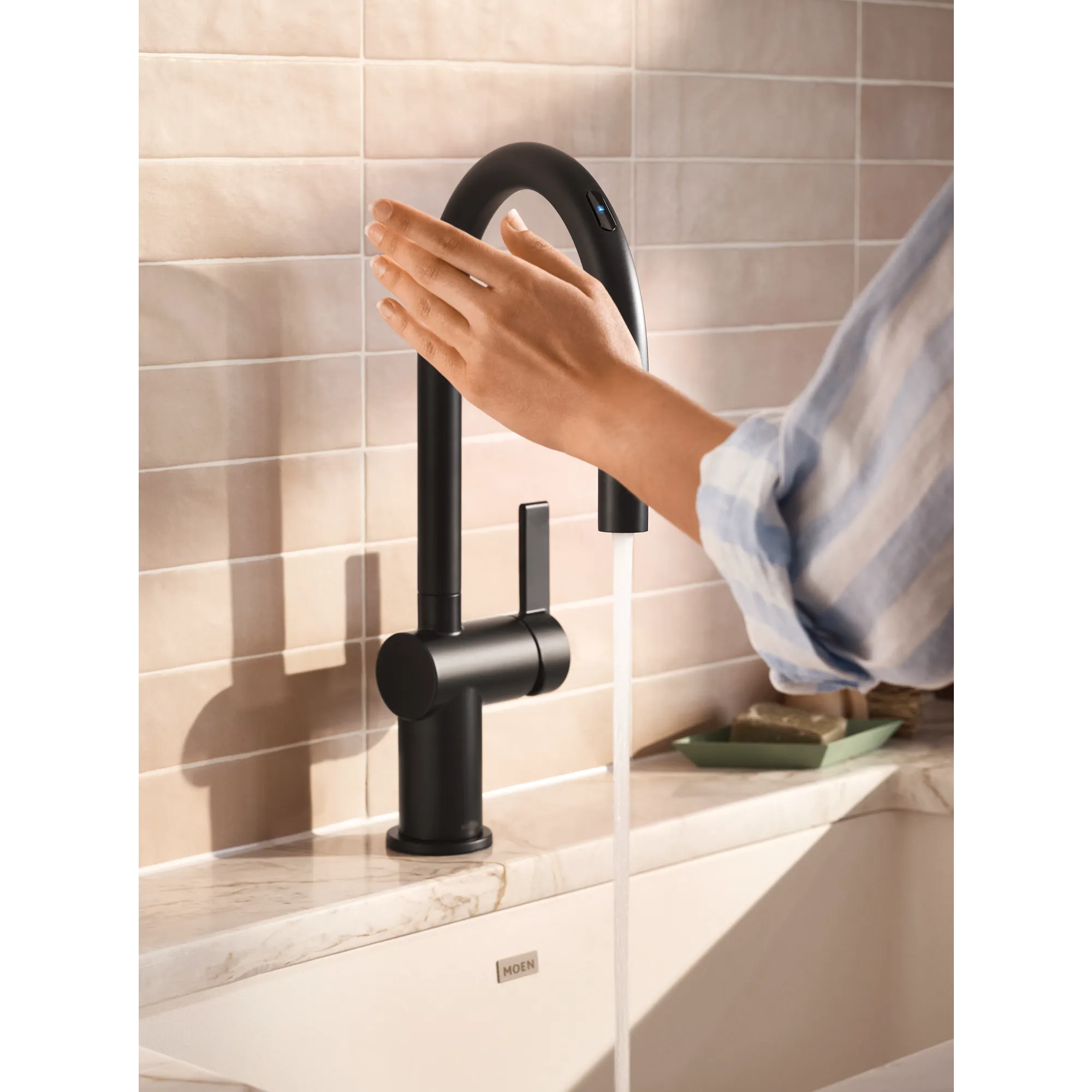 Cia Smart Faucet Voice Control One-Handle High Arc Pulldown Kitchen Faucet - Image 10