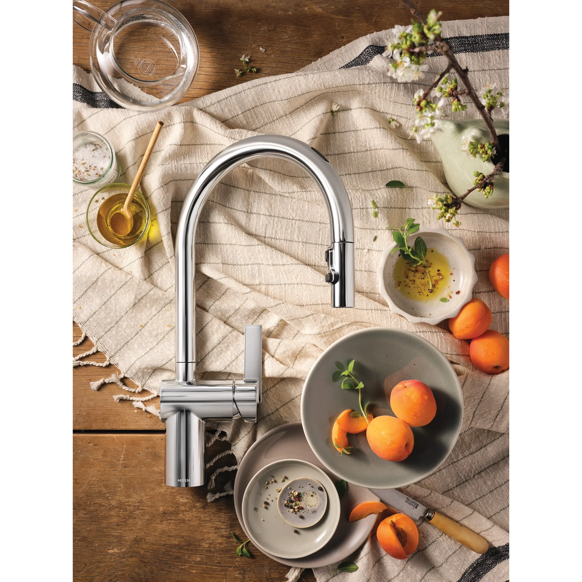 Cia Smart Faucet Voice Control One-Handle High Arc Pulldown Kitchen Faucet - Image 8