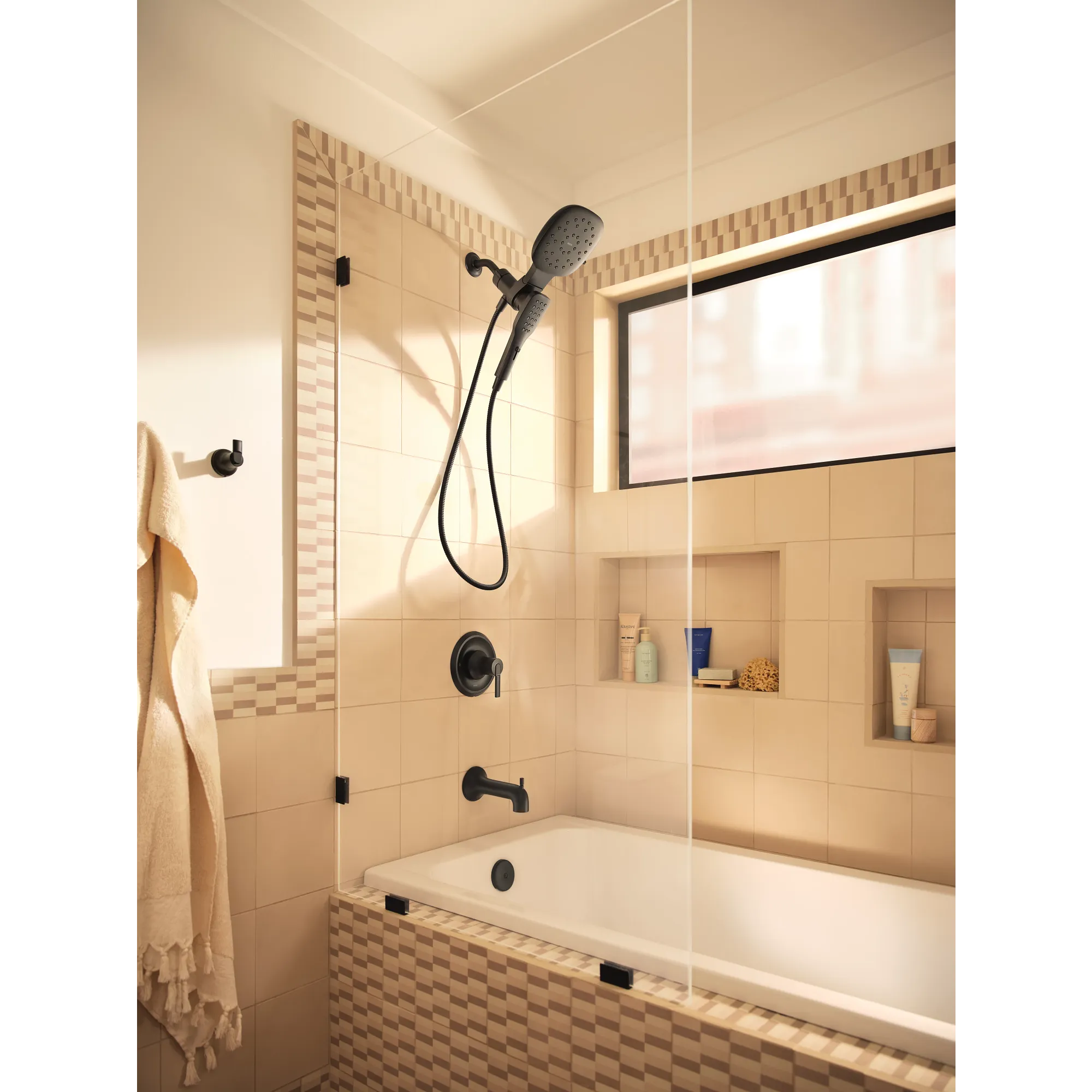 Zyla Posi-Temp(R) Tub/Shower - Image 30