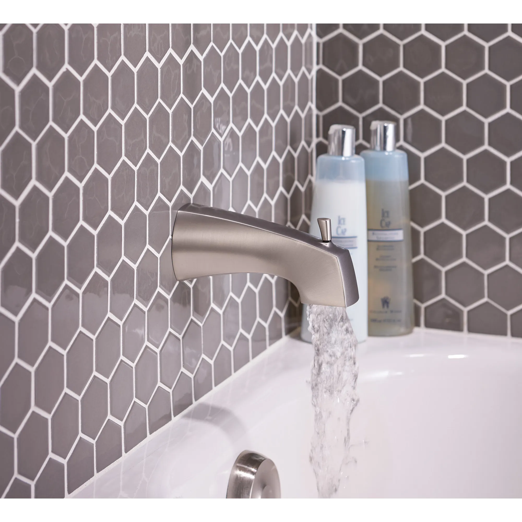 Lindor One-Handle Bathroom Faucet - Image 13