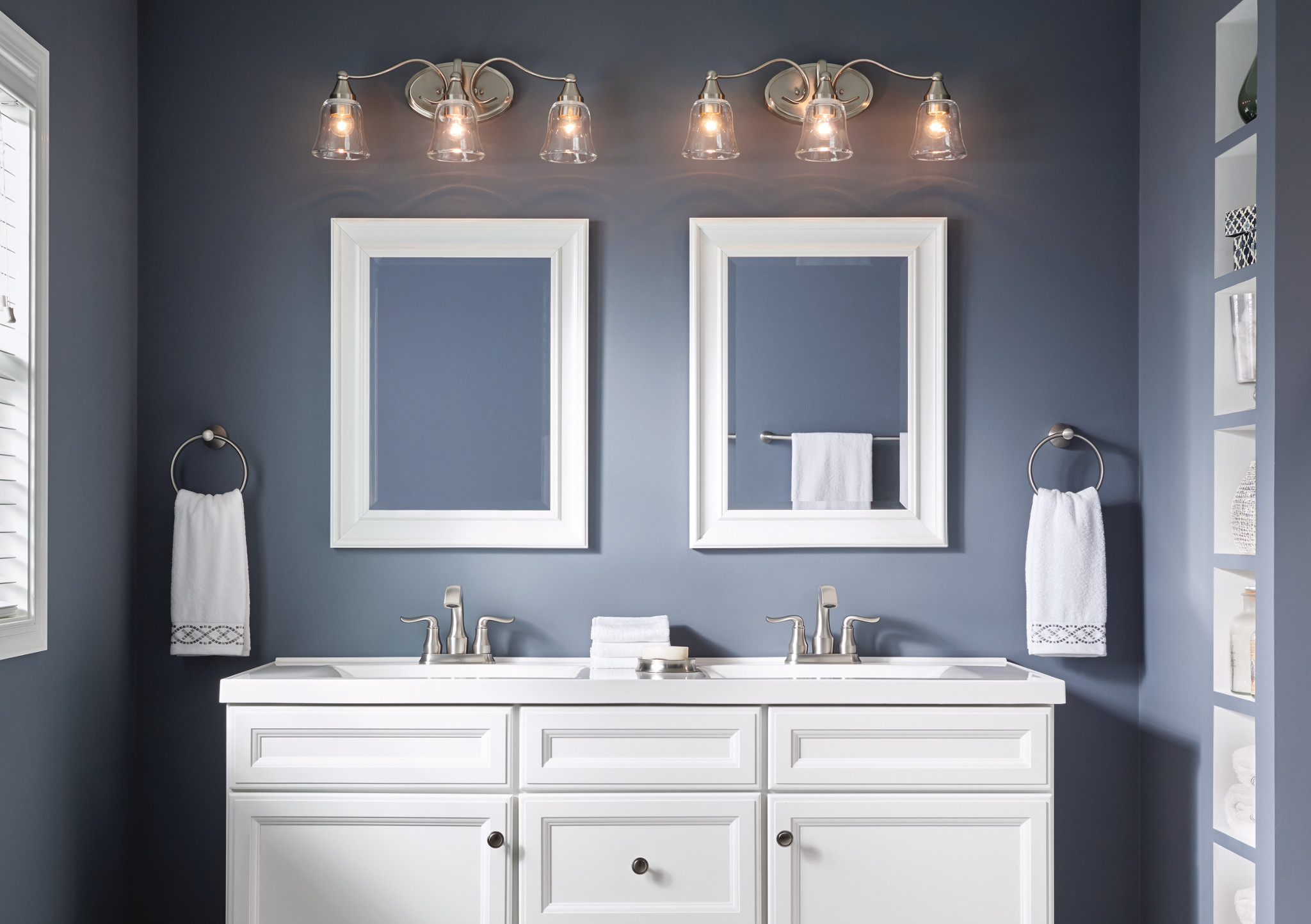 Hamden Spot resist brushed nickel 24 towel bar - Image 9