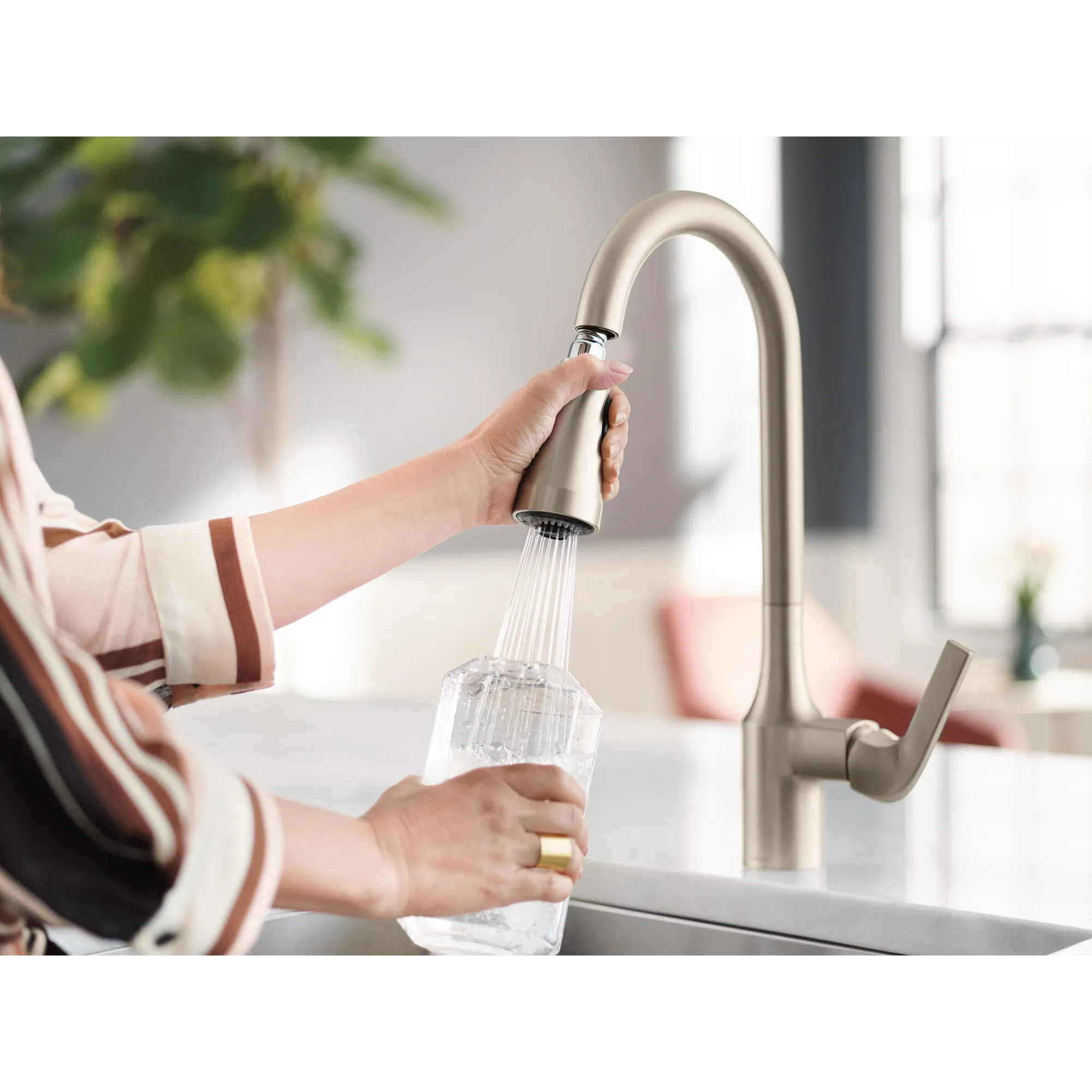 Milton One-Handle High Arc Pulldown Kitchen Faucet - Image 20