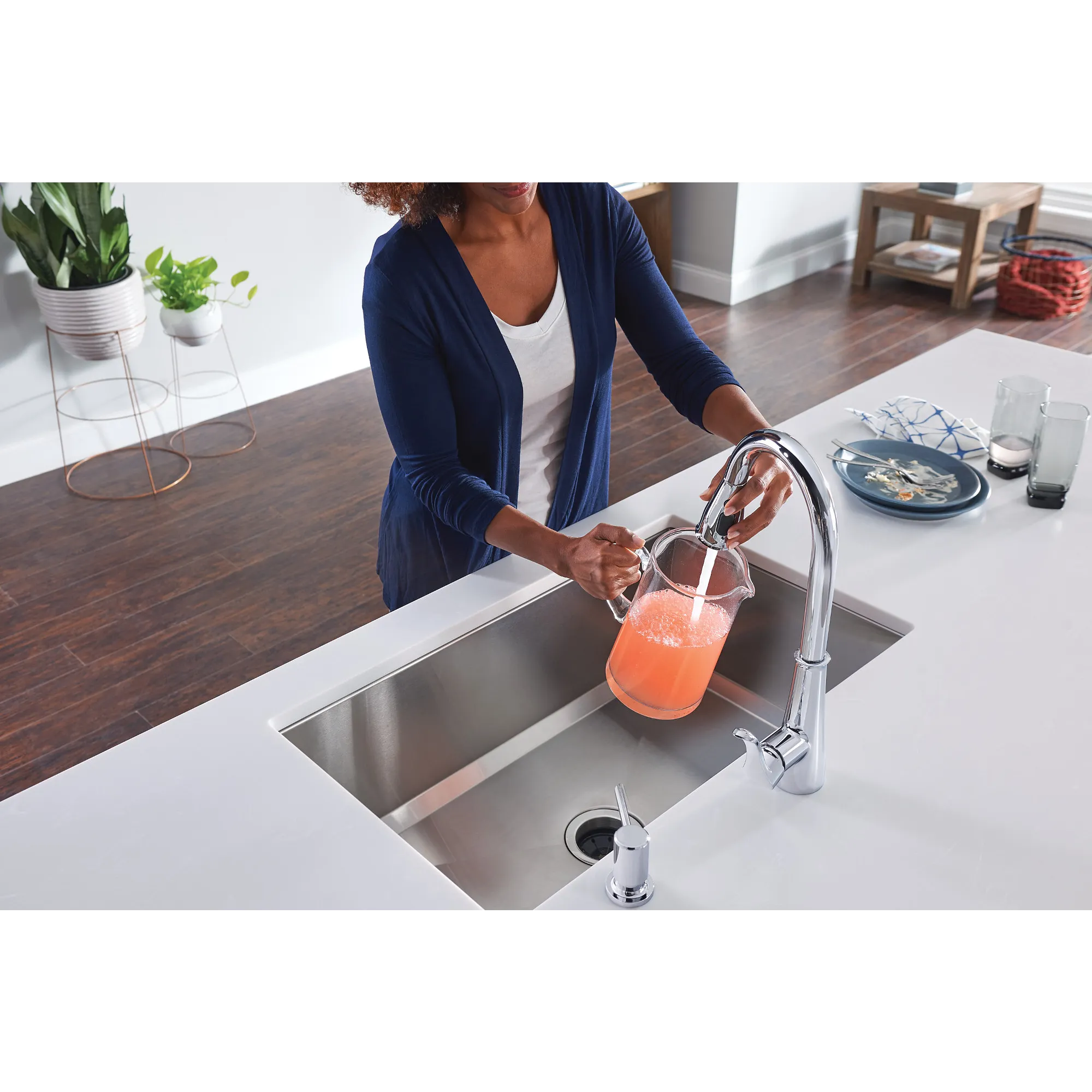 Hadley One-Handle Pulldown Kitchen Faucet - Image 9