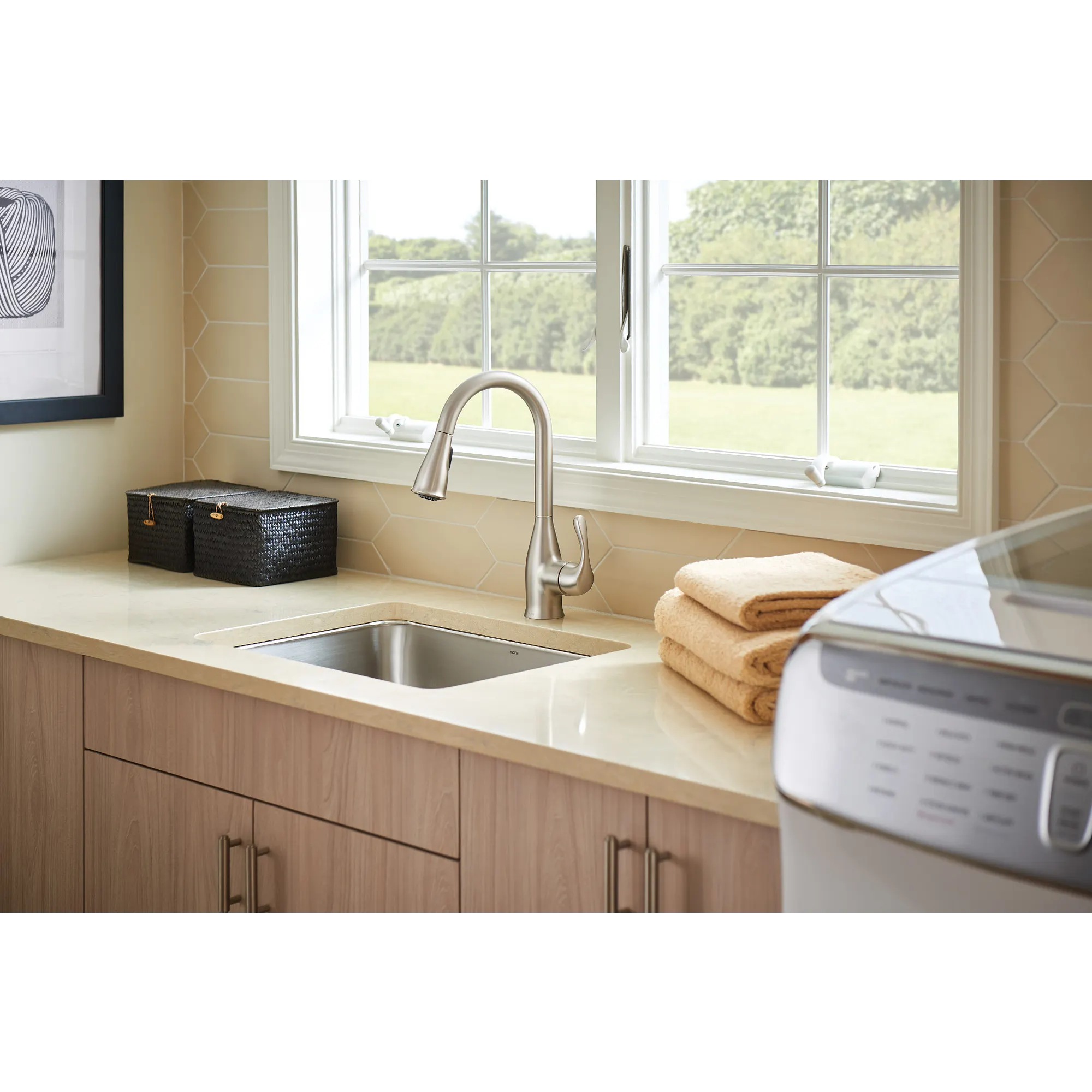 Kaden One-Handle Pulldown Kitchen Faucet - Image 21
