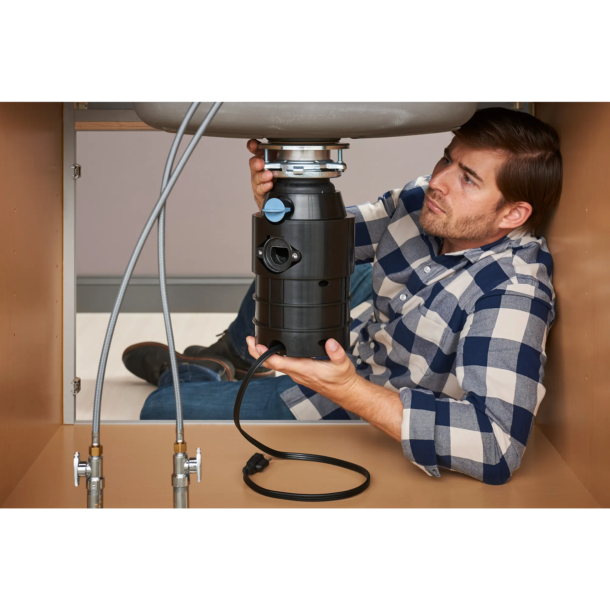 GT Series 3/4 Horsepower Garbage Disposal - Image 7