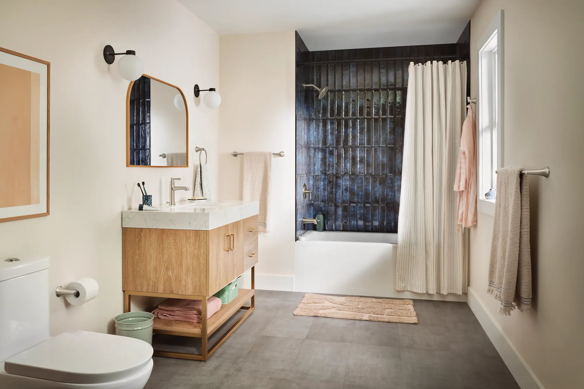 Ember Chrome cycling tub/shower - Image 11