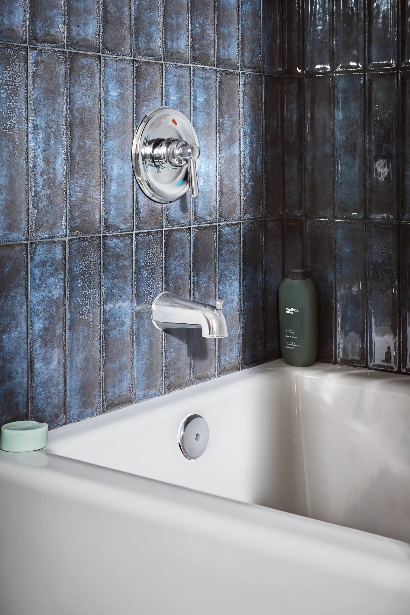 Ember Chrome cycling tub/shower - Image 4