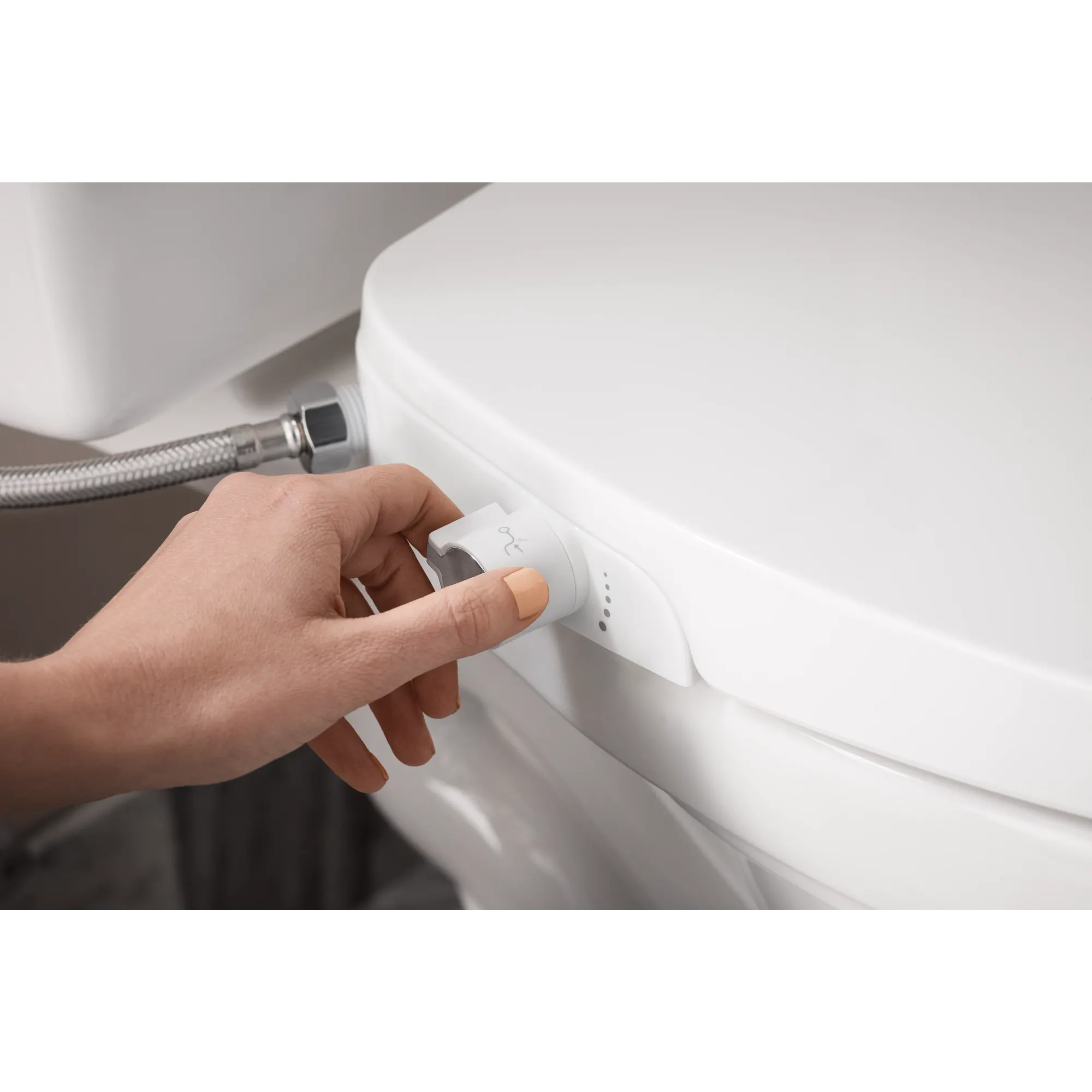 2-Series Non-Electronic Bidet Seat - Image 4