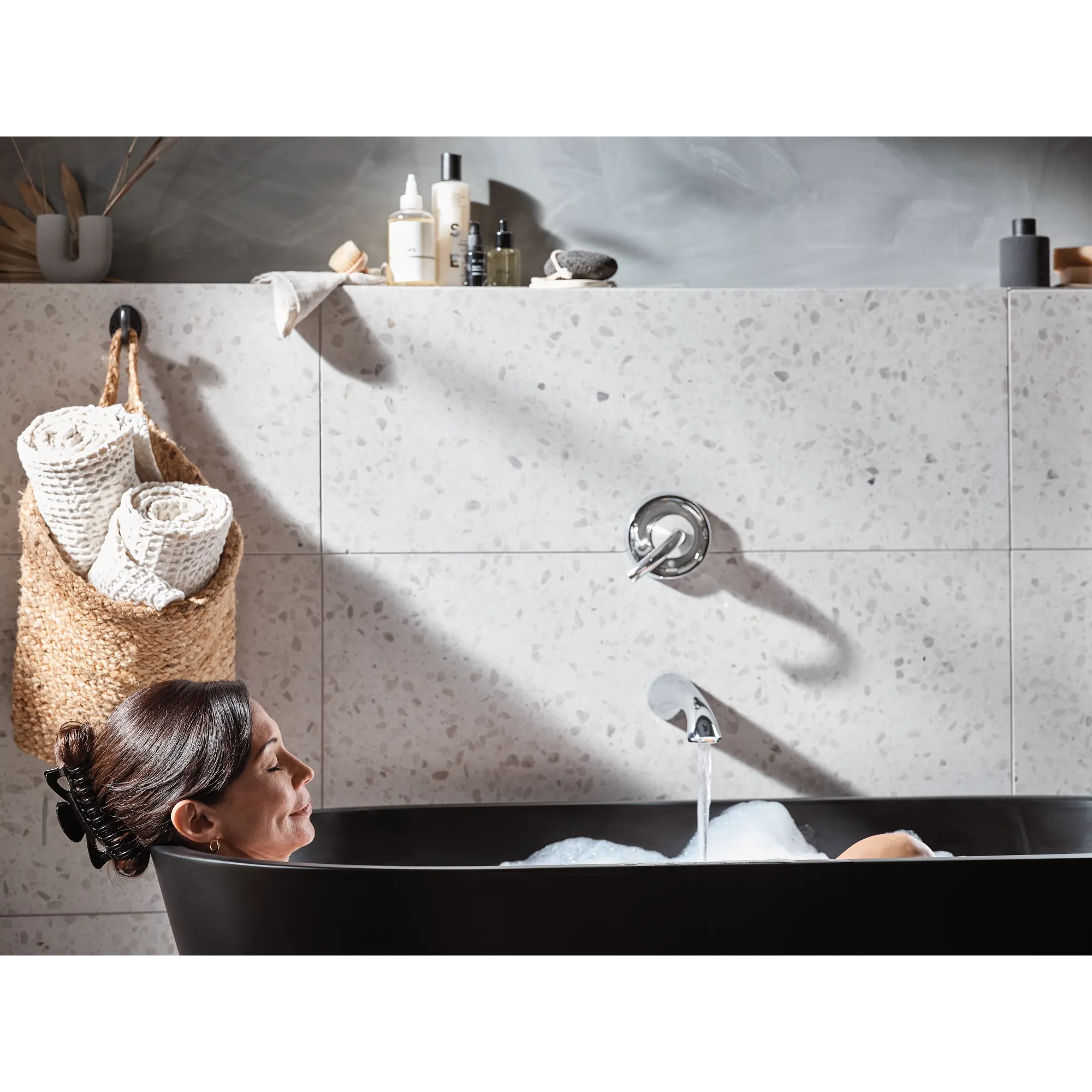 Glyde One-Handle Non Diverter Wallmount Tub Filler - Image 10