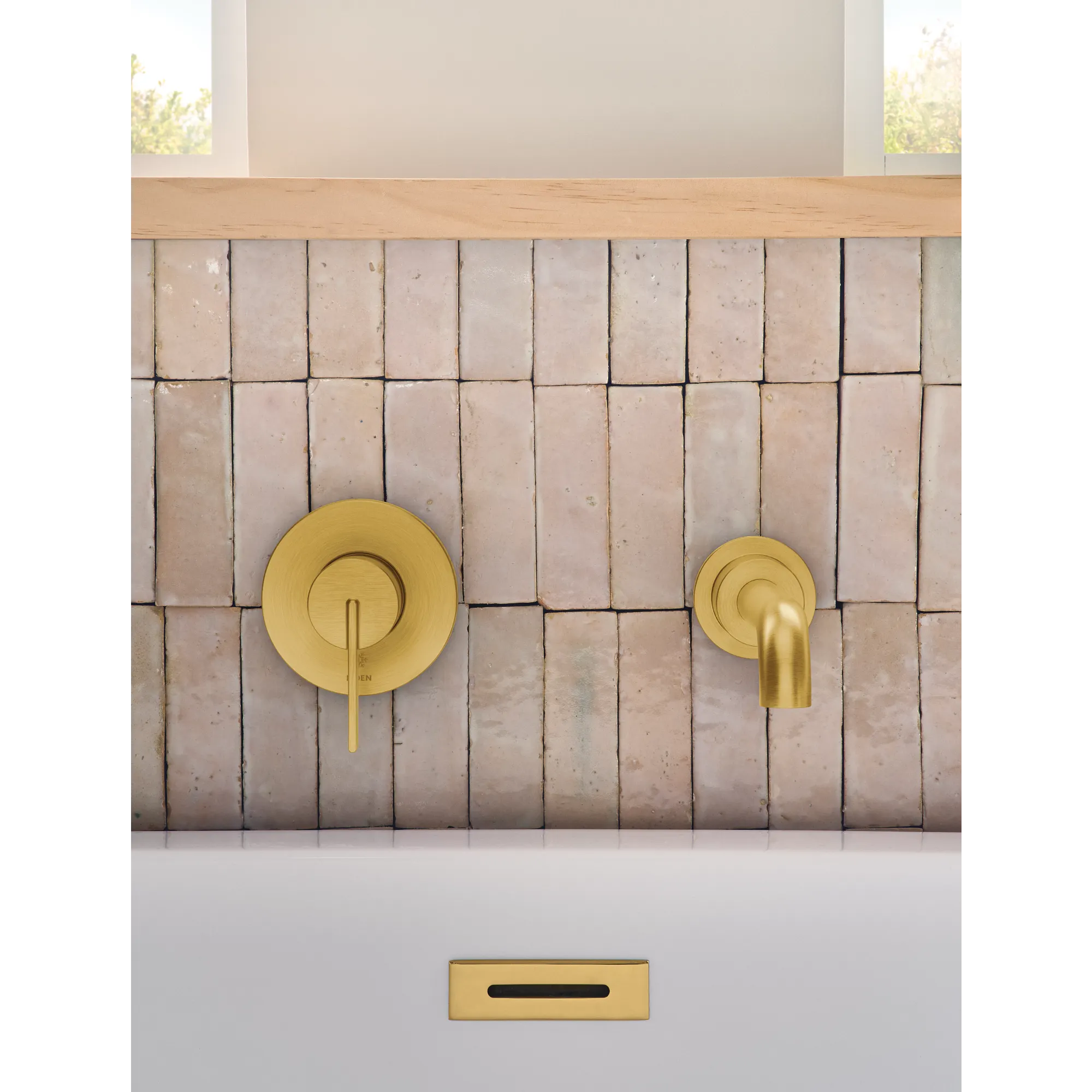 Cia One-Handle Non Diverter Wallmount Tub Filler - Image 11