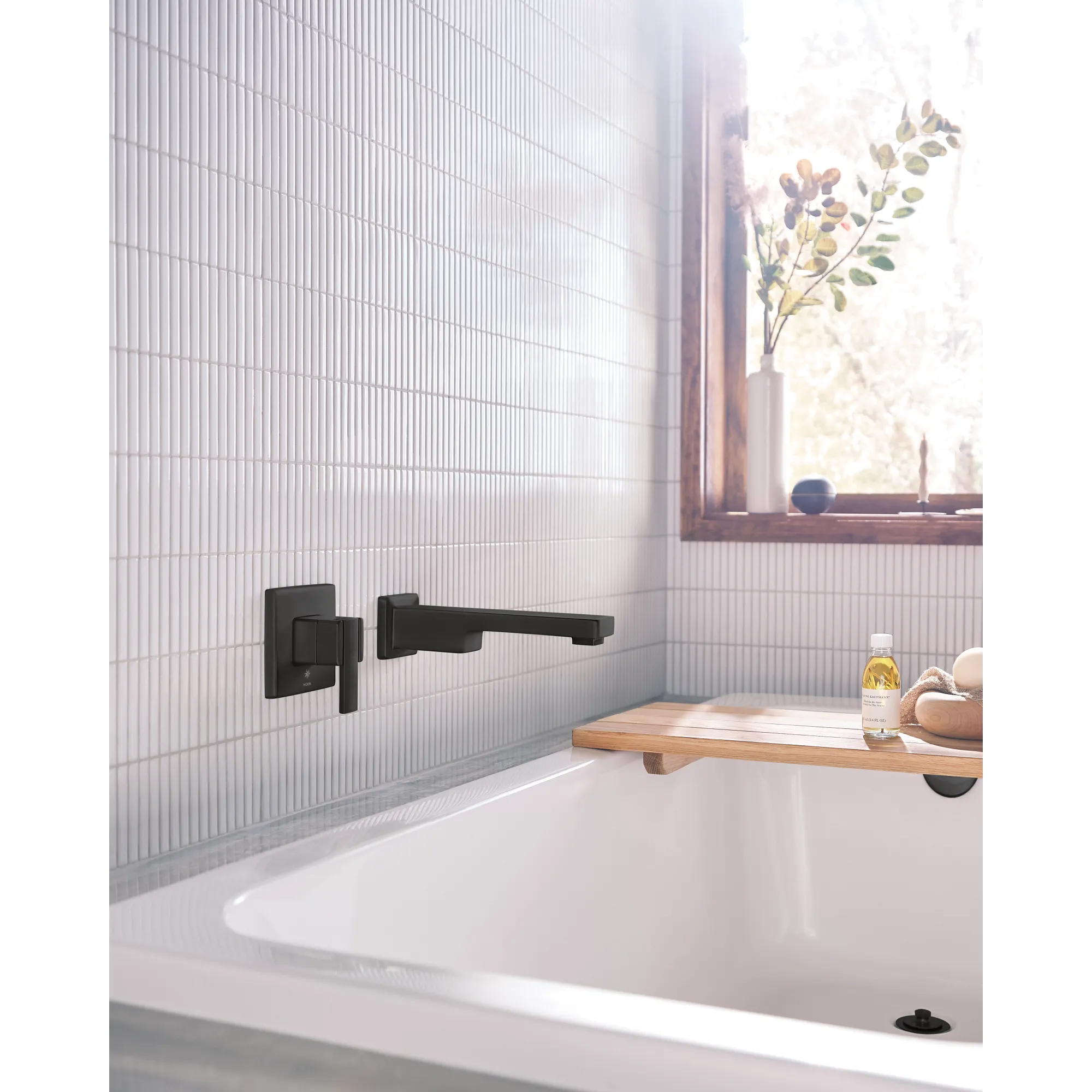 90 Degree One-Handle Non Diverter Wallmount Tub Filler - Image 5