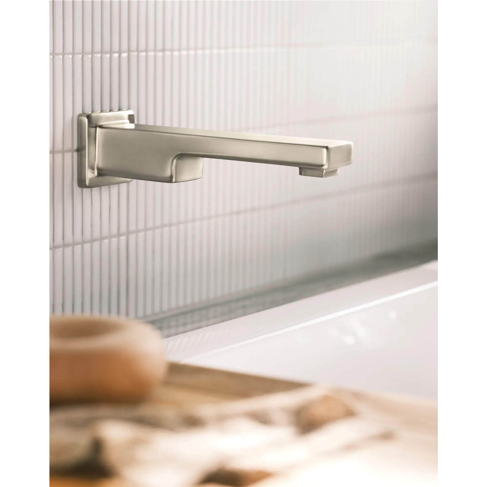 90 Degree One-Handle Non Diverter Wallmount Tub Filler - Image 18
