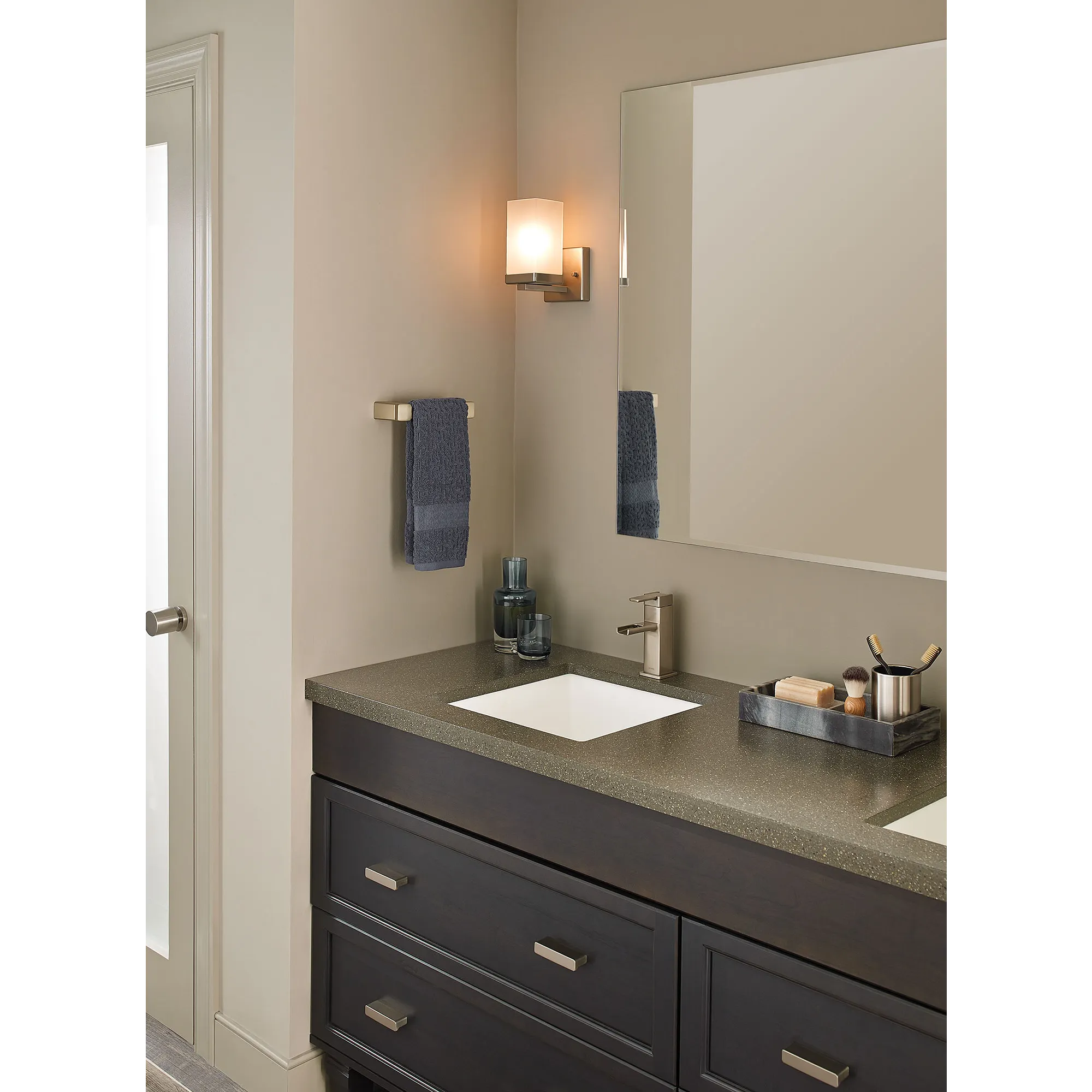 90 Degree Drawer Pull - Image 16